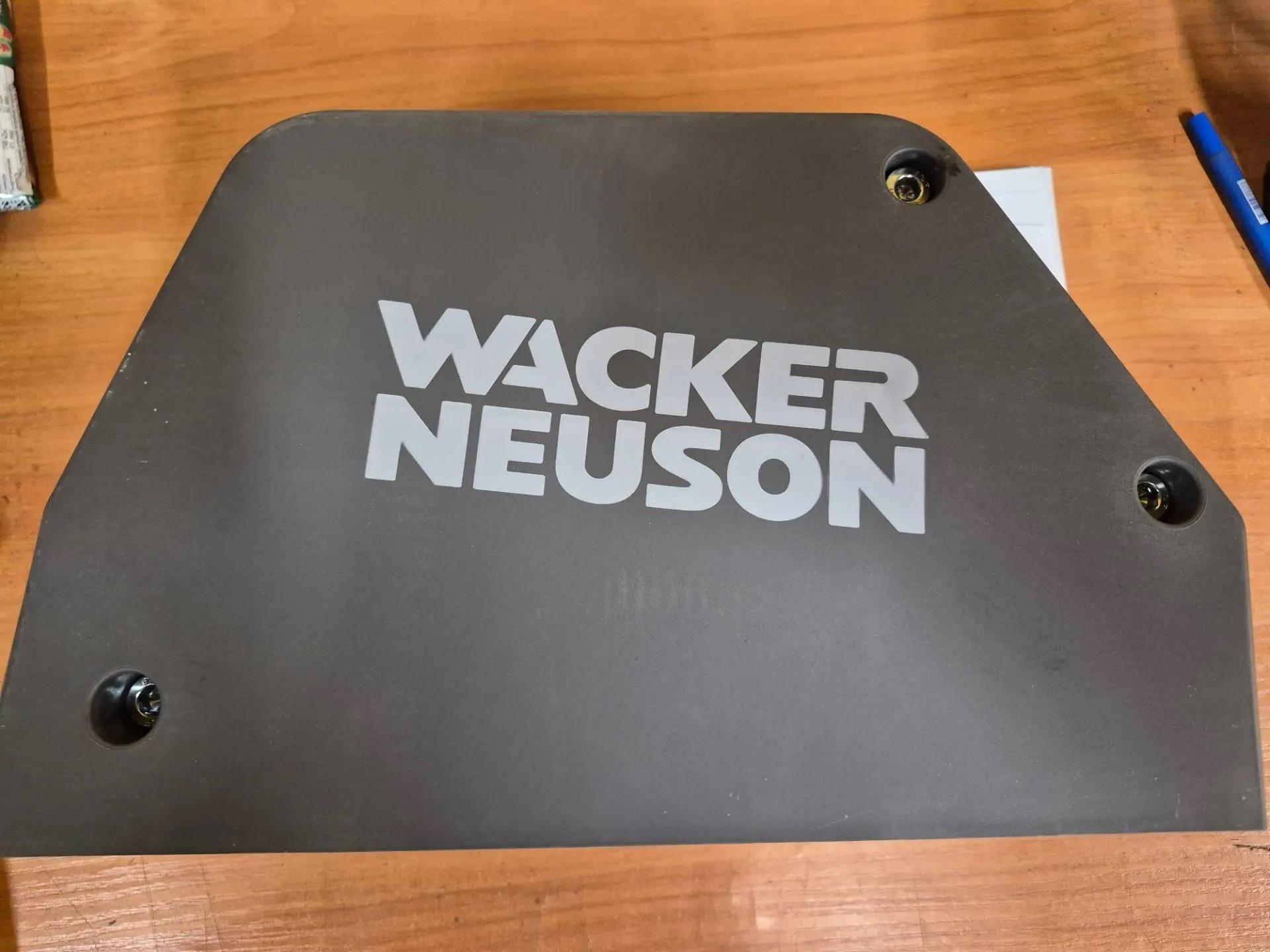 WACKER NEUSON 5100050071 Кожух ремня (BPU/DPU 30..)